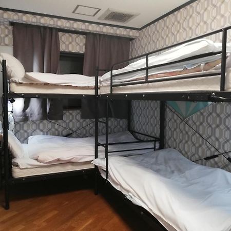Family & Bakpak Tokyo Hostel Zewnętrze zdjęcie